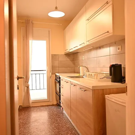 Retro View Apartment